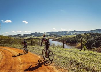 Top 10 lieux incontournables pour le tourisme sportif à travers le monde