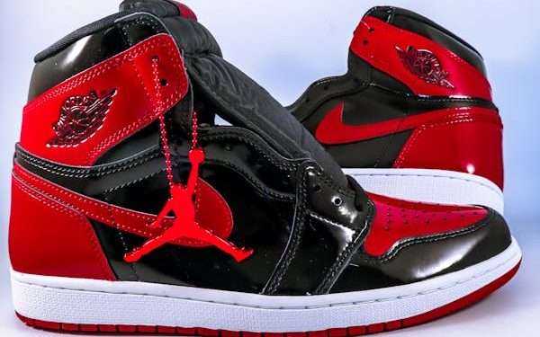 L’Histoire des Air Jordan et leurs Implications Culturelles et Sportives