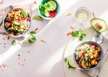 Le Rôle de la Nutrition dans l’Optimisation de la Performance Sportive et de Fitness