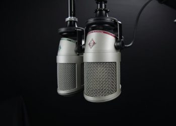 Les Meilleurs Podcasts de Football pour les Fans : Une Mélange d’Analyse, de Potins et de Fun