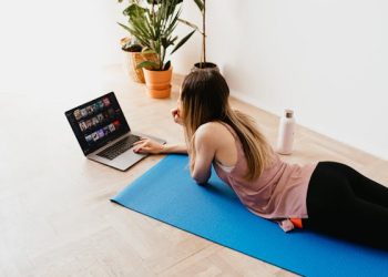 L’Entraînement Fitness en Ligne : Programmes et Coaching Personnalisés