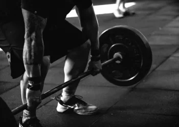 Comment Eddie Hall a mangé pour atteindre un record de soulevé de terre de 500 kg
